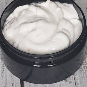 Non Comedogenic Face Moisturizer, Oil Free Skin Care, Weightless Skin Moisture